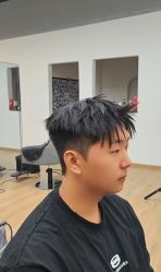 -丝语萱形象