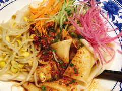 招牌油泼扯面-陕味食族油泼面(工商大学店)