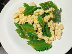 -鲜入唯煮·港式海鲜牛肉火锅(金宝街店)