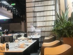 -洛缦音乐餐厅(工业展览馆万象城店)