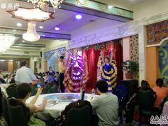 大堂-巴扎美食·新疆菜·西域歌舞表演餐厅(新疆大厦店)
