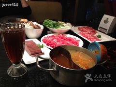 -重庆小天鹅火锅(中商广场店)