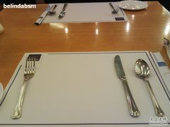 餐桌-万德诺富特酒店·自助餐厅(万德大厦店)