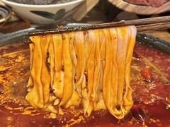 -旧街市鲜货老火锅(大光路店)