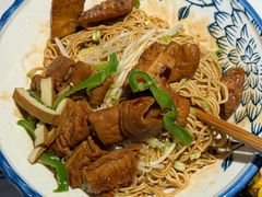 -镇南锅盖面馆(解放路店)