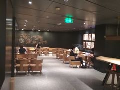 大堂-星巴克臻选(国贸商城首店)