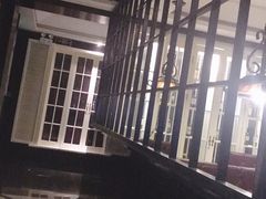 -高第街56号港式餐厅(泰华城店)