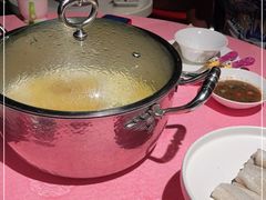 -行家海鲜火锅酒家(静安寺店)