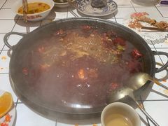 -旧街市鲜货老火锅(大光路店)