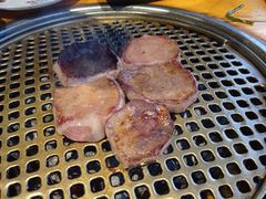 -唯成•韩国炭火烤肉 유성고기