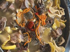 -阿婆情腊排骨火锅(金虹路店)