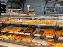 面包甜点陈列柜-京天红酒家(马家堡店)