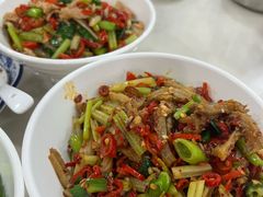 -红色湘菜馆(春风店)