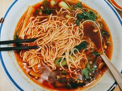 -遇见小面(站西路店)