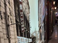 -东口码头·烧鸽子·鱼头泡饼·地方菜(金鹰悦城店)