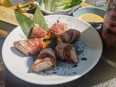独创芝士鳕蟹柳肥牛卷-北京小炮儿炙子烤肉·铜锅涮肉(珠江路店)
