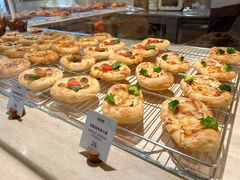 -VERIE BAKEHOUSE