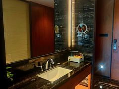 -璟象酒店-爱丽坊景观餐厅