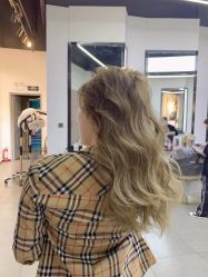 -CUT CUT Hair Salon