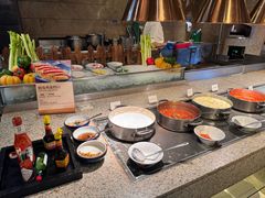 -松山湖凯悦酒店·Café自助餐厅·周末火舞秀表演