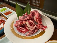 和牛肋条-明洞阿姨·韩式酱蟹烤肉·创意料理(三元桥店)