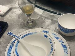 -朱记乳鸽王·非遗石岐乳鸽·全鸽宴(大兴旗舰店)