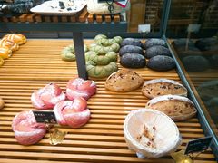 -焙丽拾光(麦凯乐直营店)