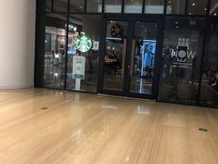 -星巴克臻选(南京金茂览秀城店)