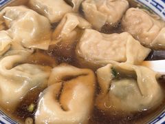 半菜半肉-古徽州馄饨店(宝安路店)