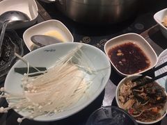 -捞王锅物料理(上海世茂广场店)