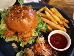 -Famous肥猫墨西哥音乐餐吧(五棵松华熙LIVE店)