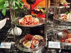 -三英温泉度假酒店-自助餐厅