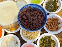 -包整·丝娃娃(一览甲秀楼风景店)