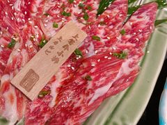 -山川小町·极番烧肉(新地假日广场店)
