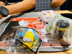 -麦当劳(百联西郊购物中心店)