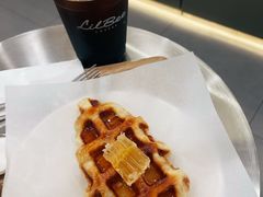 蜂巢croffle-LilBee Coffee
