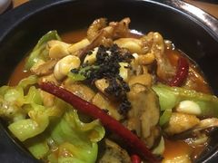 松露牛肝菌焖牛蛙-云海肴·汽锅鸡·云南菜(天津国金汇店)