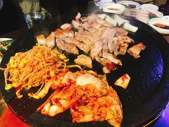 黑猪肉-Dombe豚(黑猪肉街店)