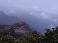 -峨嵋山金顶
