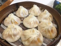 -馋三尺蟹粉小笼(人民广场店)