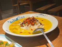 -先启半步颠小酒馆(常熟万达广场店)