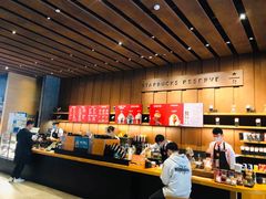 -星巴克臻选(青岛金狮广场店)