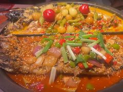 -鸣记脆皮烤鱼·海鲜烤鱼(三八广场店)