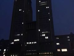 -复旦大学光华楼