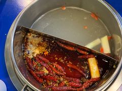 -马路边边串串香形象店(磐石路店)