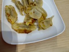 -肥叔锅贴(大钟楼店)