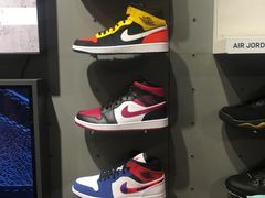 -NIKE品牌体验店(北京蓝色港湾店)