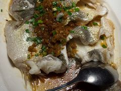 葱油鲈鱼-新白鹿餐厅(龙游路总店·杭帮菜名店)