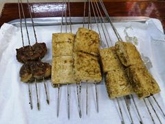-雷哥烧烤(丰储街店)