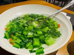 泉水绿萝春菜-乐忻皇朝(上海中心大厦店)